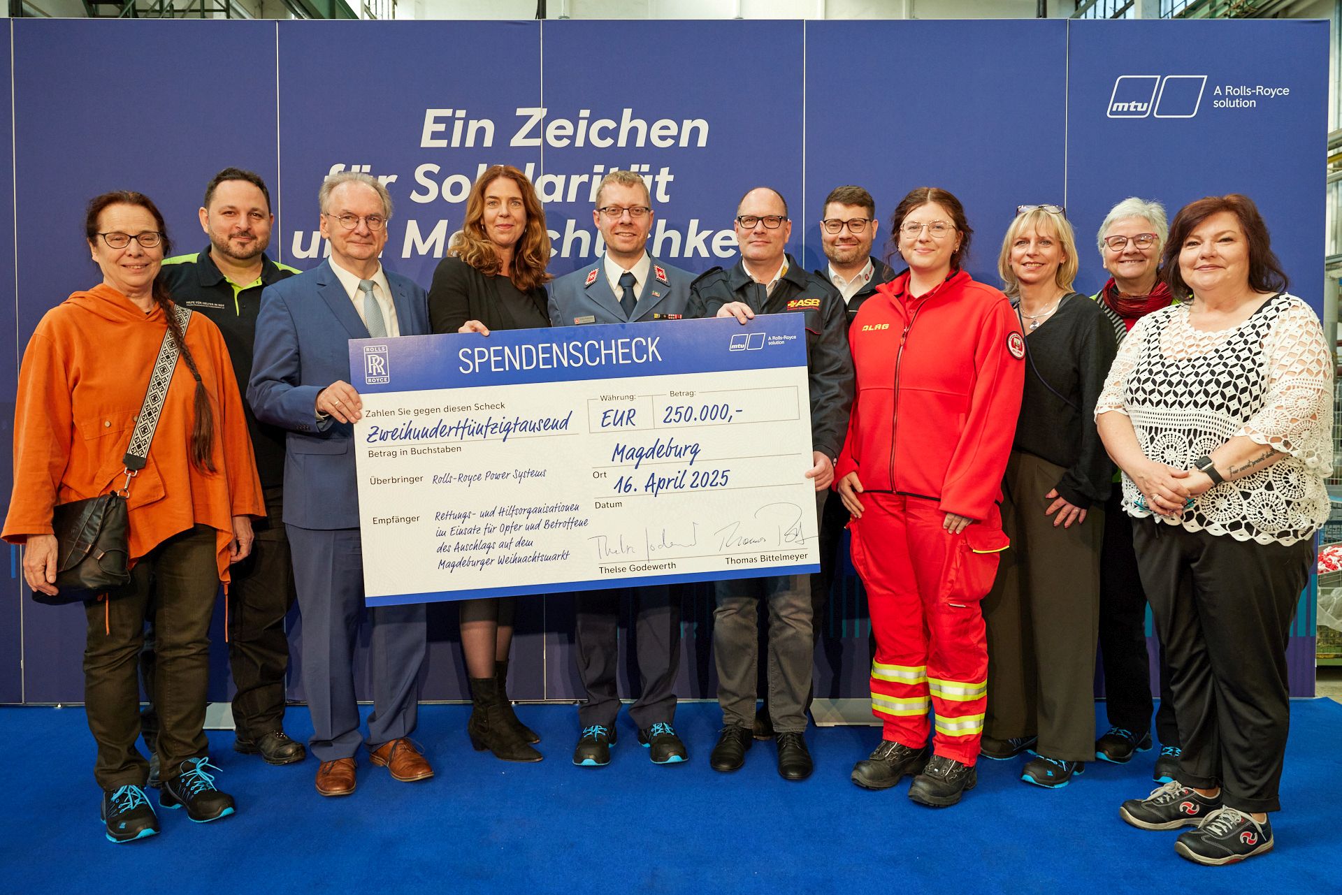 Die stolze Summe von 250.000,- Euro hat Rolls-Royce Solutions Magdeburg GmbH an zehn Hilfsorganisationen gespendet, die für die Betroffenen des Anschlages auf dem Magdeburger Weihnachtsmarktes da waren. WIR sind eine davon! Ein riesiges Dankeschön für diese Wertschätzung und Anerkennung!
