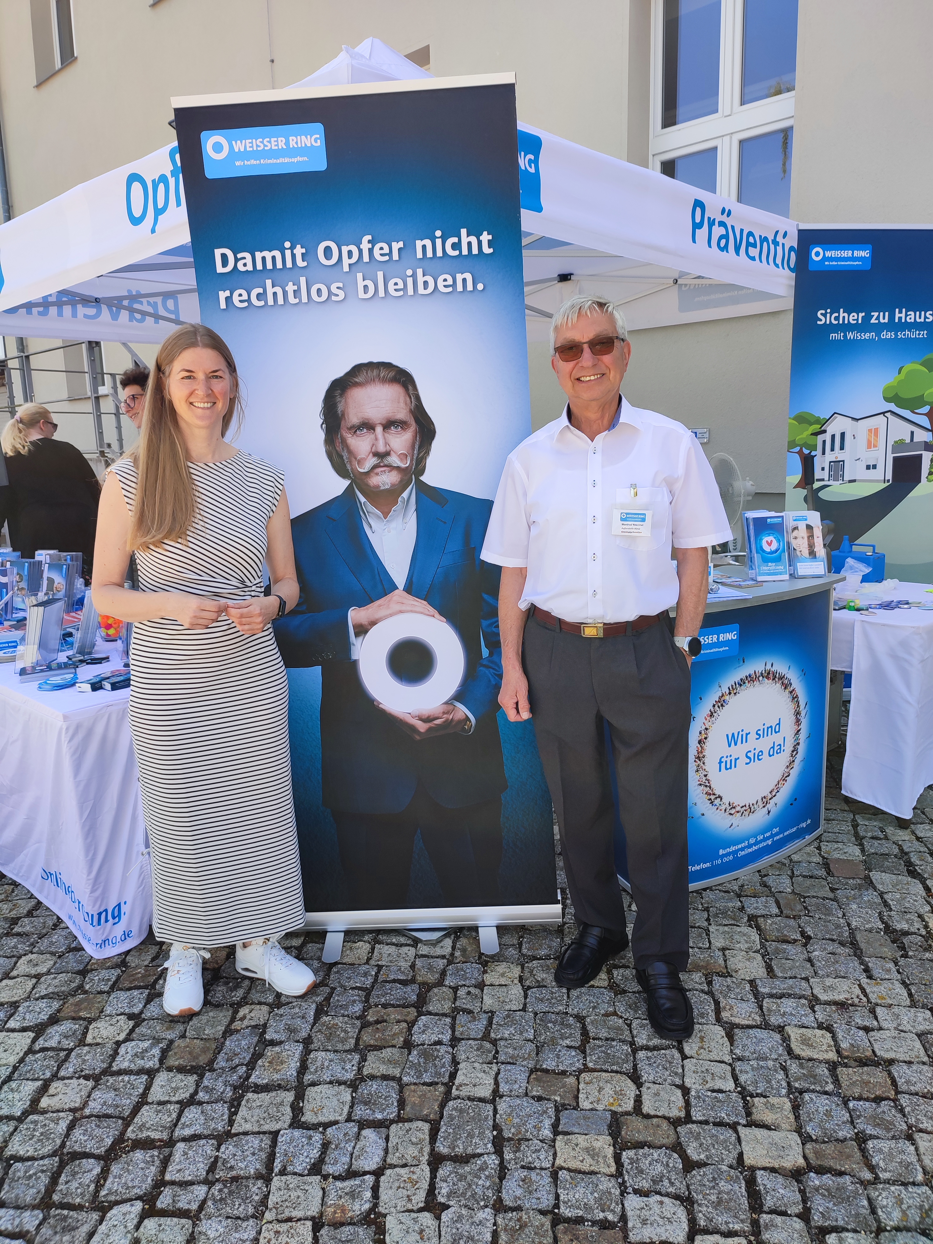 unsere Landesvorsitzende Kerstin Godenrath und Manfred Knechtel von der Außenstelle Börde