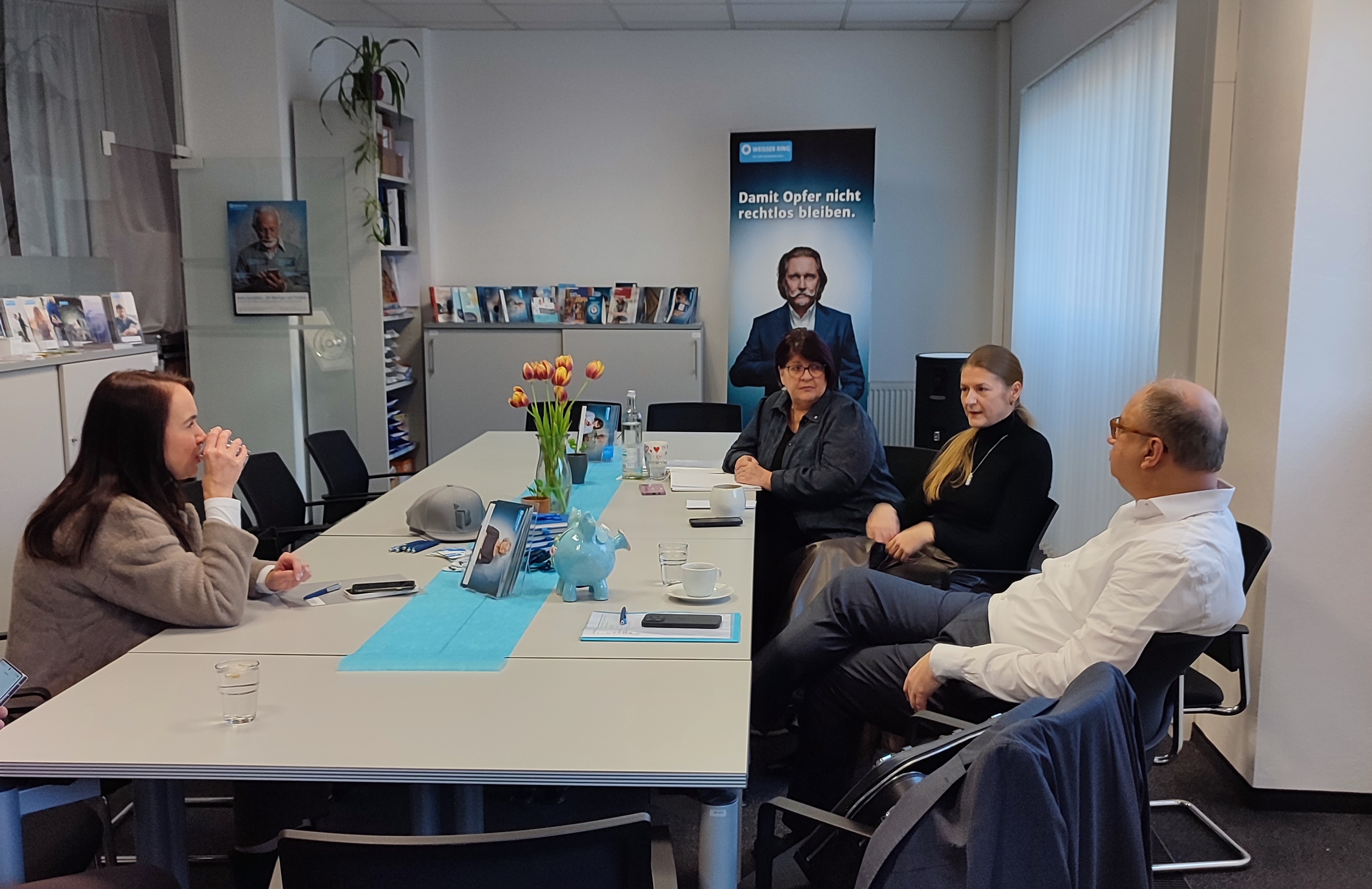 Impressionen zur Spendenübergabe der IB Magdeburg an den WEISSEN RING