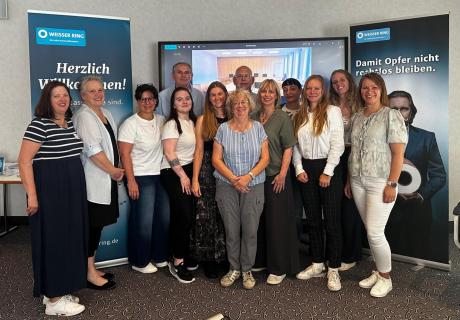 Gruppenbild vom Grundseminar September 2025